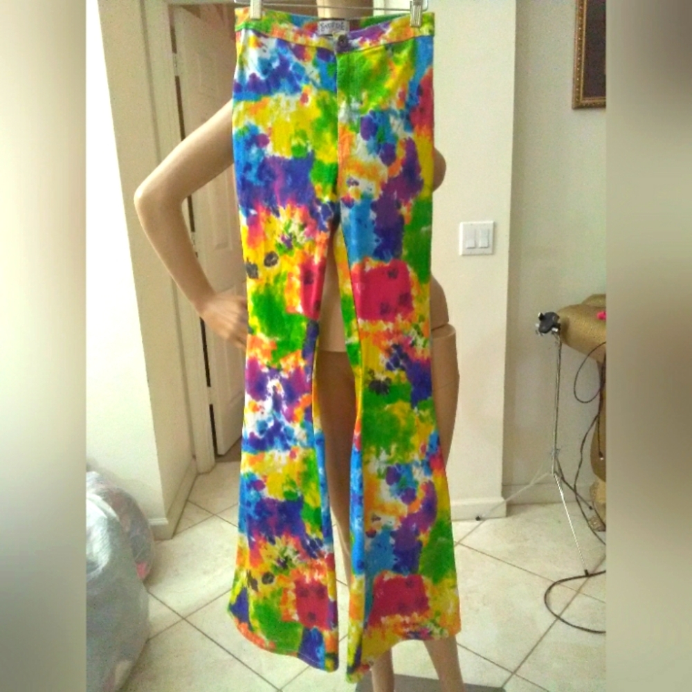 BNWOT Colorful Tie-Dye Flare Pants BY SWANK A POSH (SO FUNKY COOL) SEE MEASUREME